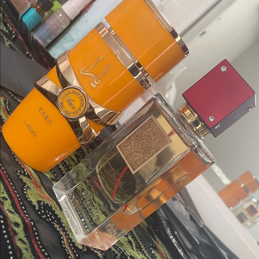 2 Lattafa Full Size Perfumes in YARA AND ROUGE. Only tested. Completely full.